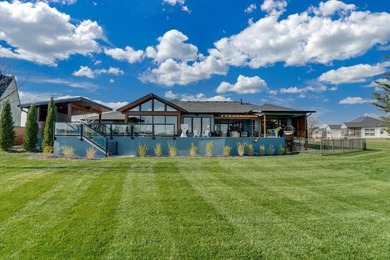 Set on nearly an acre in Emerald Bay, this exceptional luxury - photo 29