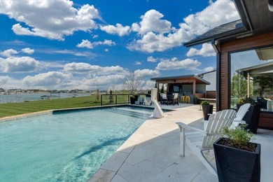 Set on nearly an acre in Emerald Bay, this exceptional luxury - photo 31