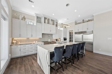 Experience refined coastal living where luxury meets the Gulf's - photo 32