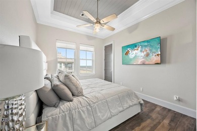 Experience refined coastal living where luxury meets the Gulf's - photo 39
