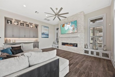 Experience refined coastal living where luxury meets the Gulf's - photo 46