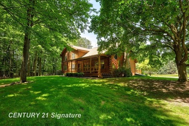 Your Dream Homestead Awaits: 3-Bedroom Log Home with Exceptional - photo 7