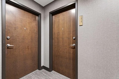 Live an affordable luxury life in the heart of Midtown. This 1