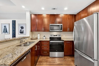 Live an affordable luxury life in the heart of Midtown. This 1