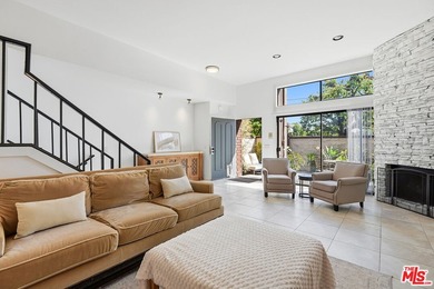 Treat yourself to this beautiful, light and bright 2-bedroom, 2 - photo 12