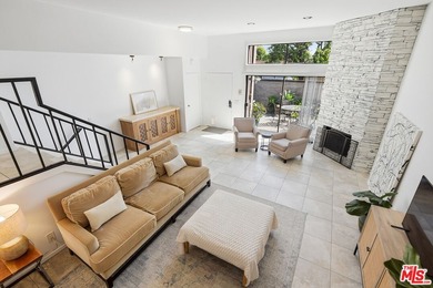 Treat yourself to this beautiful, light and bright 2-bedroom, 2 - photo 13