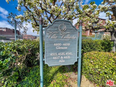 Treat yourself to this beautiful, light and bright 2-bedroom, 2 - photo 36