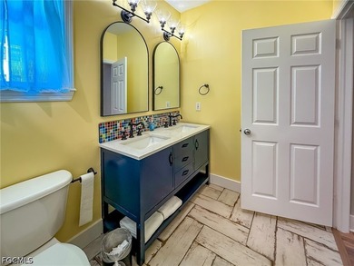Just Move Right In to this fully remodeled, turn-key, Luxury - photo 39