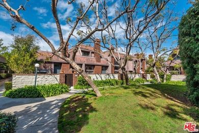 Treat yourself to this beautiful, light and bright 2-bedroom, 2 - photo 41