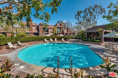 Treat yourself to this beautiful, light and bright 2-bedroom, 2 - photo 46