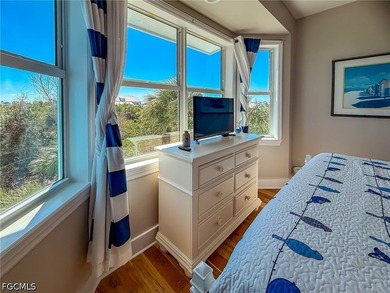 Just Move Right In to this fully remodeled, turn-key, Luxury - photo 46