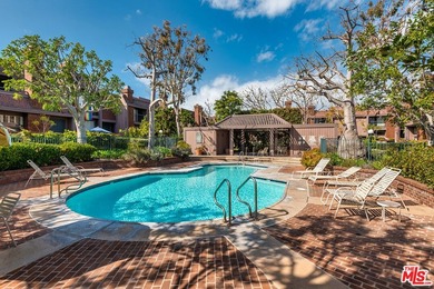 Treat yourself to this beautiful, light and bright 2-bedroom, 2 - photo 48