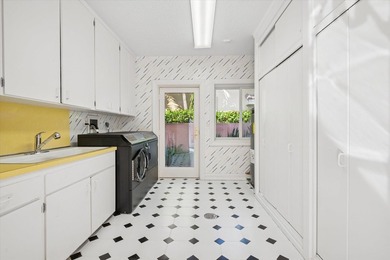 Located at the private end of Isla Bahia Drive in prestigious - photo 49