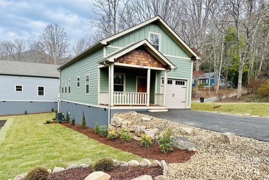 Newly built and quality construction in Black Mountain! Close to - photo 2