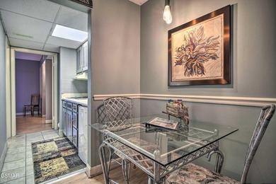 Motivated seller, bring an offer! This contemporary 1-bedroom