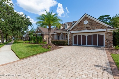 Elegant Preserve Estate in Palencia. This refined 4,175 sq. ft - photo 2