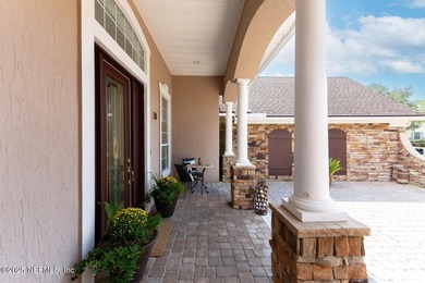 Elegant Preserve Estate in Palencia. This refined 4,175 sq. ft - photo 6