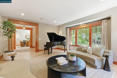 Masterfully conceived by Michael Brinkerhoff & built in 2003 - photo 11