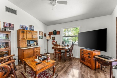 Great home in an even better location! Check out this 3 bed 2 - photo 16