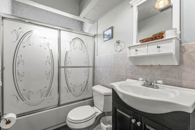 Great home in an even better location! Check out this 3 bed 2 - photo 26