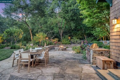 Masterfully conceived by Michael Brinkerhoff & built in 2003 - photo 27