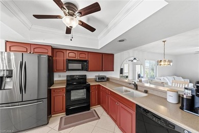 The Best Value in Paradise! Welcome to this beautifully updated - photo 3