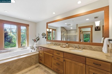 Masterfully conceived by Michael Brinkerhoff & built in 2003 - photo 45