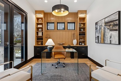 Dream Homes Inc. presents an amazing opportunity in the Kenwood - photo 3