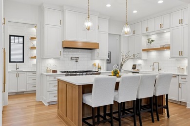 Dream Homes Inc. presents an amazing opportunity in the Kenwood - photo 8