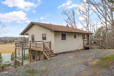 Priced to Sell! Motivated Seller! Private 2.8 ac lakefront - photo 4