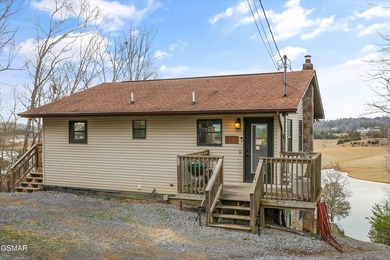 Priced to Sell! Motivated Seller! Private 2.8 ac lakefront - photo 5