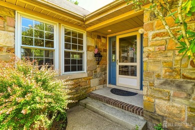 Welcome to this beautifully renovated **Kingsley model** in the - photo 1