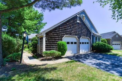 Welcome to this beautifully renovated **Kingsley model** in the - photo 2