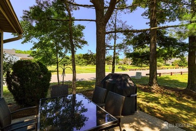 Welcome to this beautifully renovated **Kingsley model** in the - photo 5