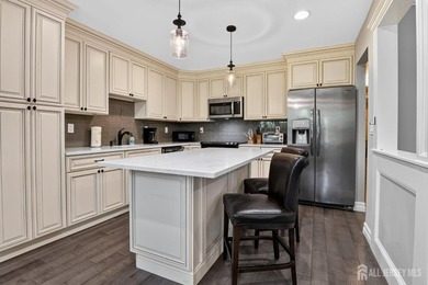 Welcome to this beautifully renovated **Kingsley model** in the - photo 8