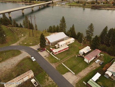 Pend Oreille River Apartment For Sale in Oldtown Idaho