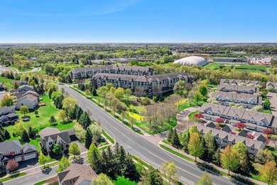 Welcome home to this beautifully updated 1 bedroom, 1 bathroom - photo 20