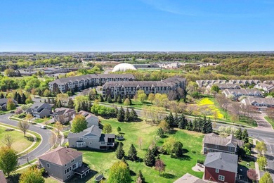 Welcome home to this beautifully updated 1 bedroom, 1 bathroom - photo 21