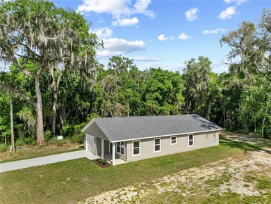 Welcome to your slice of Florida paradise! This just-completed - photo 9