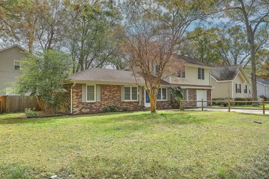 This well-maintained, fully leased investment property offers - photo 3