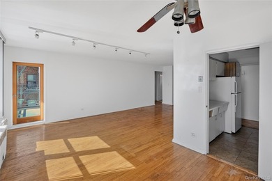 Welcome to The Continental Park, a gated co-op in the heart of - photo 10