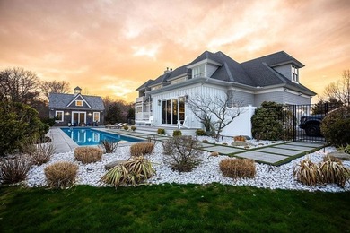 Set on three private acres abutting Newport National Golf Club - photo 10