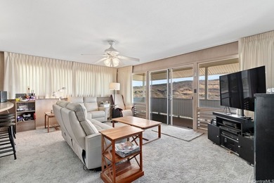 This home is for a family who enjoys panoramic views, and want - photo 2