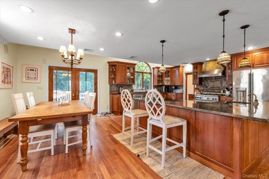 This spacious colonial checks all the boxes plus so much more! - photo 5