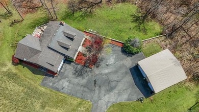 Spectacular Lake View Home on Lake Tenkiller! New roof September - photo 5