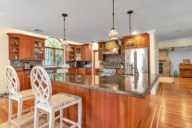 This spacious colonial checks all the boxes plus so much more! - photo 6