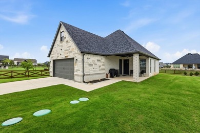 Luxury country living meets modern convenience! Situated on a - photo 30