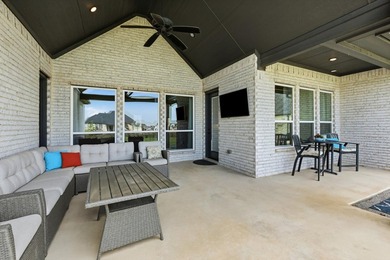 Luxury country living meets modern convenience! Situated on a - photo 36