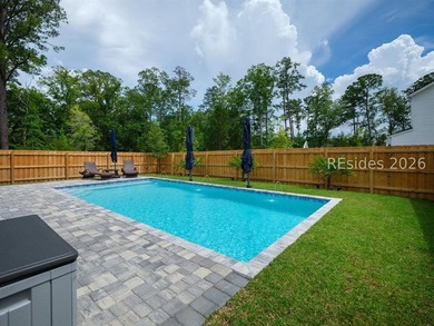 The custom heated and chilled in-ground pool, water features - photo 3