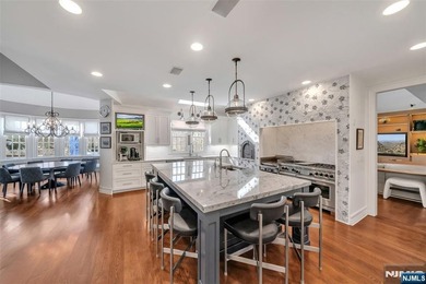 A truly once in a generation offering, this East Hill estate is - photo 10